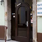 Szálloda Emonec