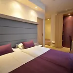 Emonec Hotel 3*