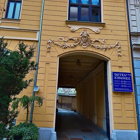Hotel Emonec